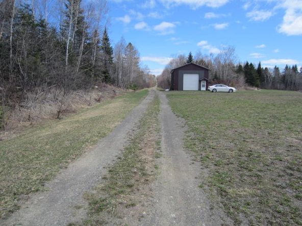 29 Sawmil Lane, Island Falls, ME 04747
